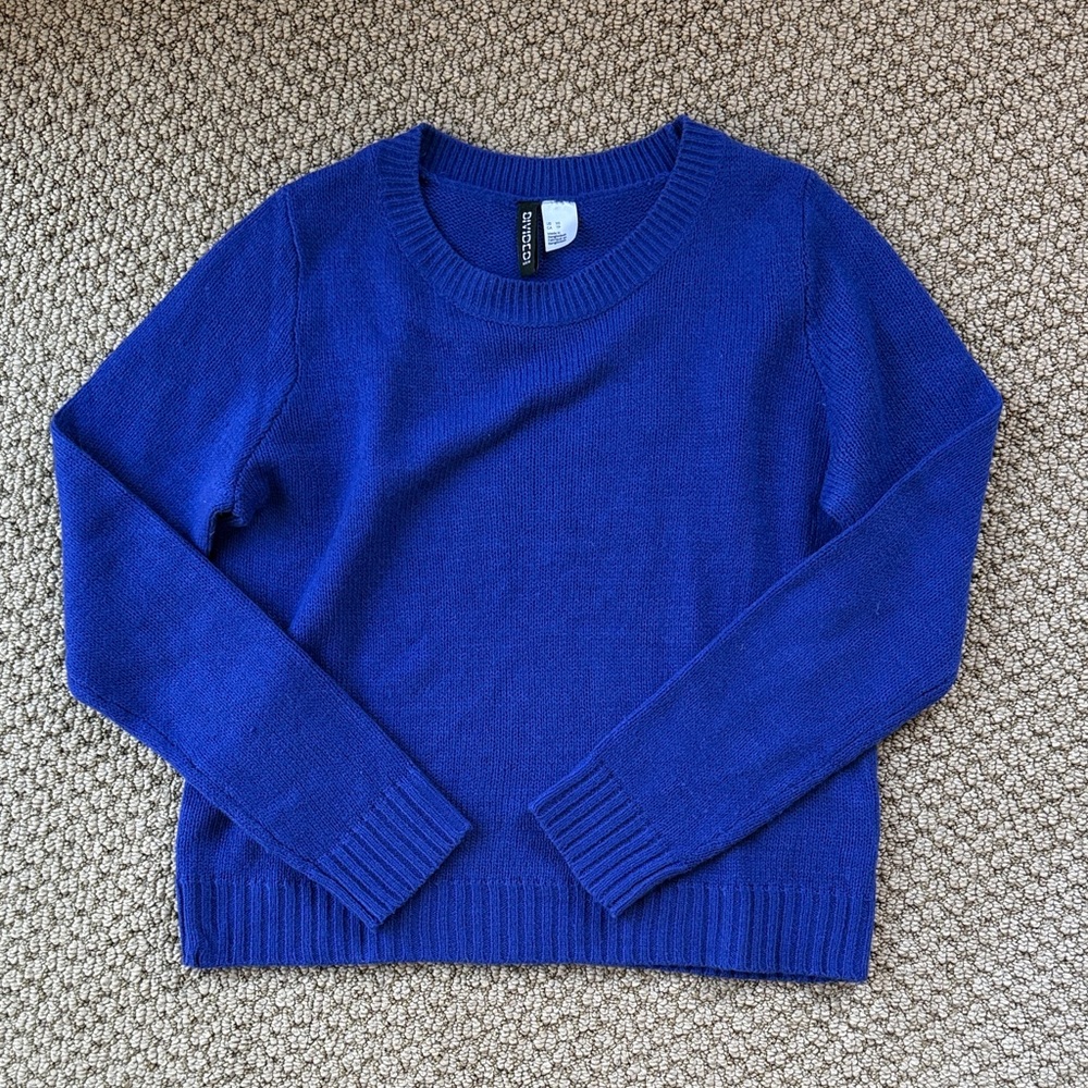 Women’s Blue Crewneck Sweater